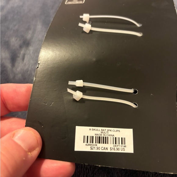 NWT Torrid Claw Clips - Picture 4 of 4